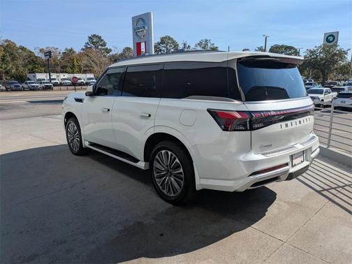 2025 INFINITI QX80 SENSORY AWD