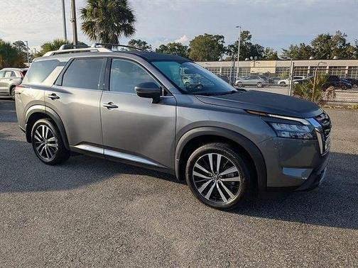 Gun Metallic 2025 Nissan Pathfinder Platinum 4WD