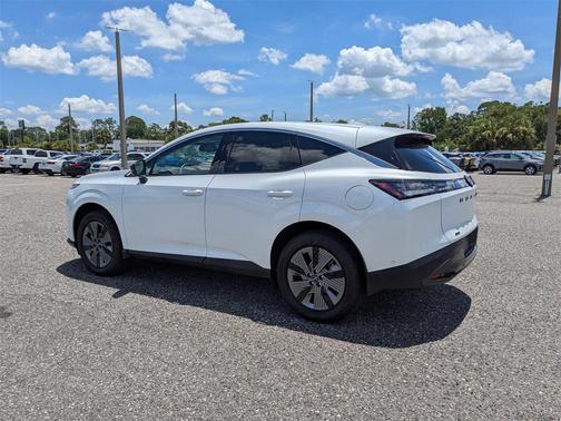 2025 Nissan Murano SL
