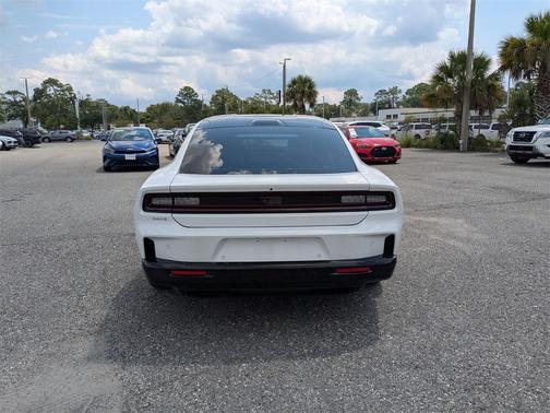 2024 Dodge Charger R/T