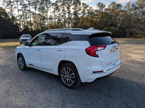 2023 GMC Terrain Denali