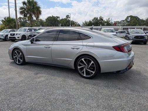 2021 Hyundai SONATA SEL Plus