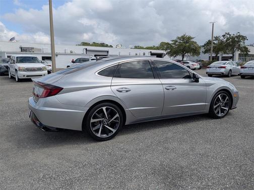 2021 Hyundai SONATA SEL Plus