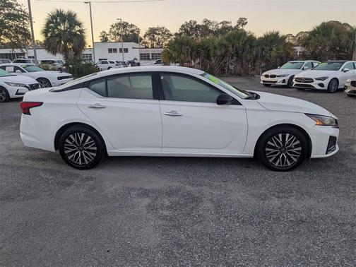 2025 Nissan Altima 2.5 SV