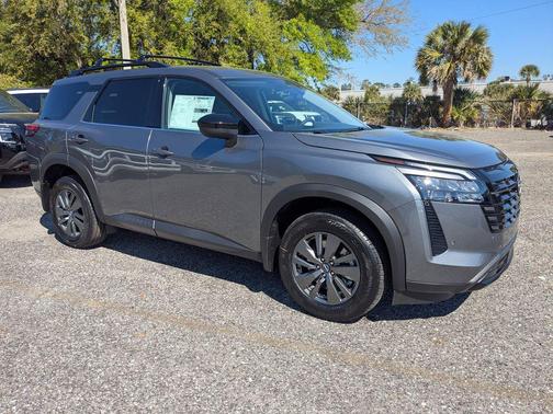 Gun Metallic 2026 Nissan Pathfinder SV