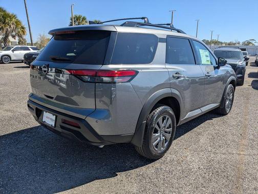 Gun Metallic 2026 Nissan Pathfinder SV