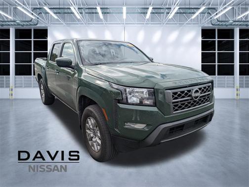2023 Nissan Frontier SV