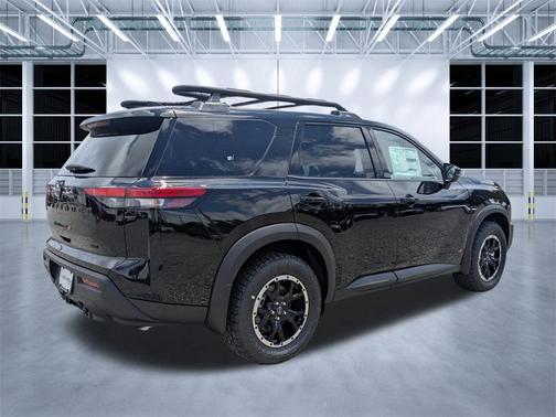 2025 Nissan Pathfinder Rock Creek 4WD