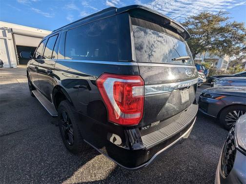 2021 Ford Expedition Max XLT