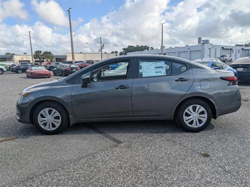 2025 Nissan Versa 1.6 S