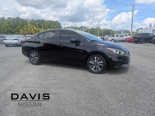 2021 Nissan Versa 1.6 SV