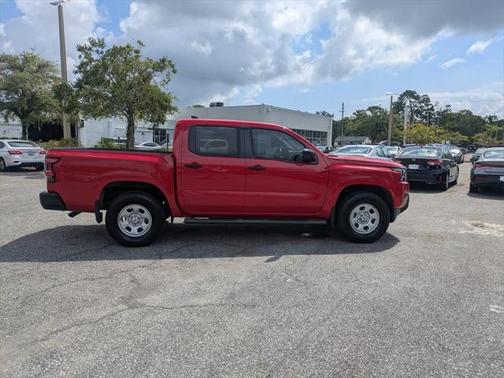 2022 Nissan Frontier S