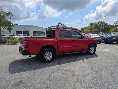 2022 Nissan Frontier S