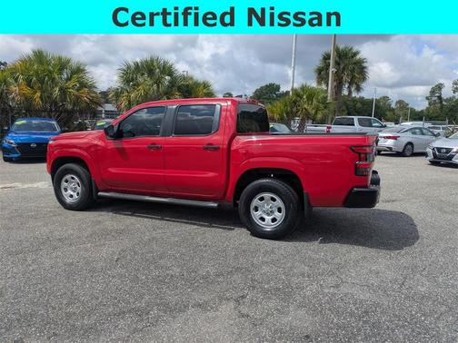 2022 Nissan Frontier S