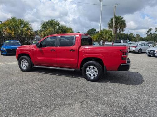 2022 Nissan Frontier S