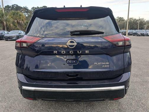 2025 Nissan Rogue Platinum