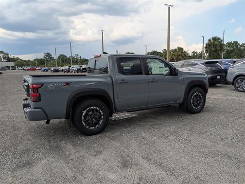 2025 Nissan Frontier PRO-X