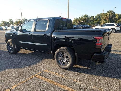 Super Black 2026 Nissan Frontier SV