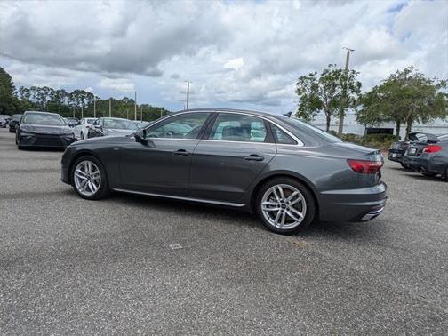 2023 Audi A4 45 S line Premium Plus