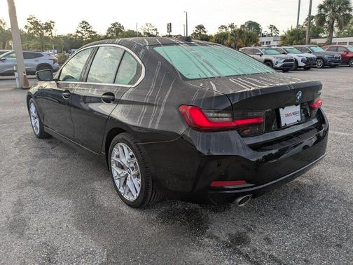 Black Sapphire Metallic 2025 BMW 330 330i