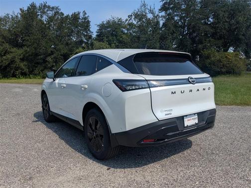 2025 Nissan Murano SV