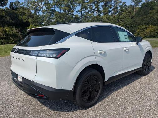 2025 Nissan Murano SV