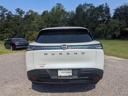 2025 Nissan Murano SV