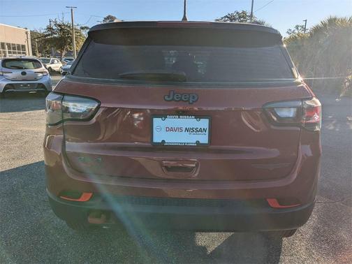 2025 Jeep Compass Trailhawk