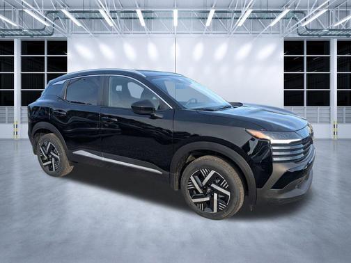 Super Black 2026 Nissan Kicks SV