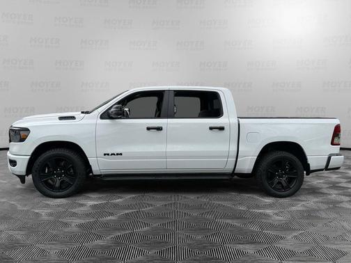 Bright White Clearcoat 2023 RAM 1500 Big Horn/Lone Star