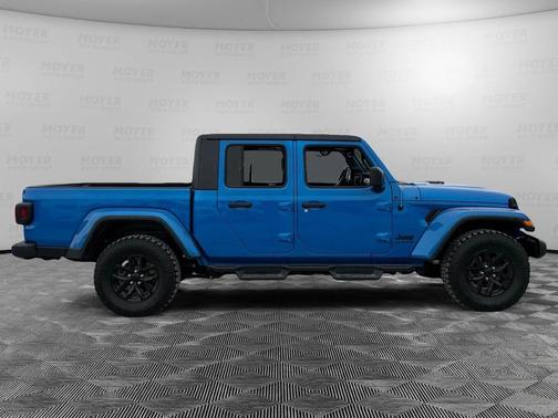 2023 Jeep Gladiator Sport S