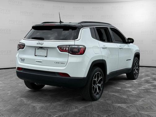 Bright White Clearcoat 2025 Jeep Compass Limited