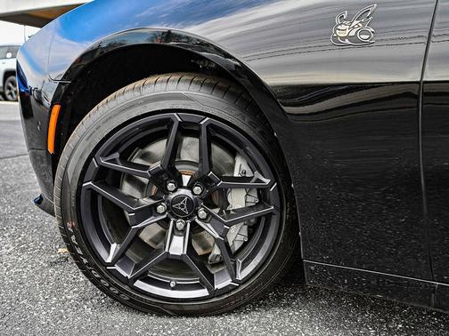 Diamond Black Crystal Pearlcoat 2026 Dodge Charger Scat Pack