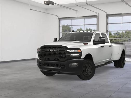 2025 RAM 3500 Tradesman Crew Cab 4x4 8' Box