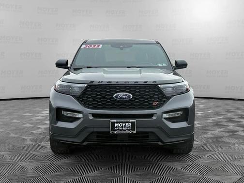 2022 Ford Explorer ST