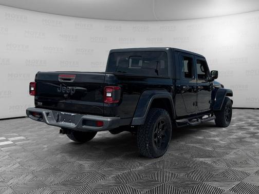 Black Clearcoat 2021 Jeep Gladiator Willys 4x4