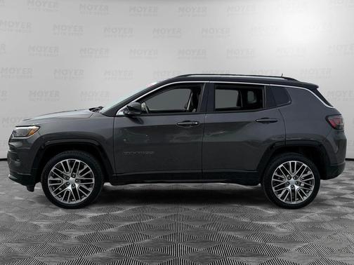 Granite Crystal Metallic Clearcoat 2022 Jeep Compass Limited