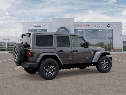 2025 Jeep Wrangler 4-Door Sahara 4x4