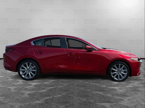 2025 Mazda Mazda3 FWD w/Preferred Package
