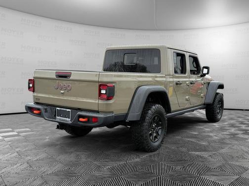 Gator Clearcoat 2020 Jeep Gladiator Mojave 4x4