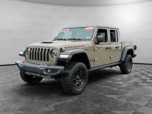 Gator Clearcoat 2020 Jeep Gladiator Mojave 4x4