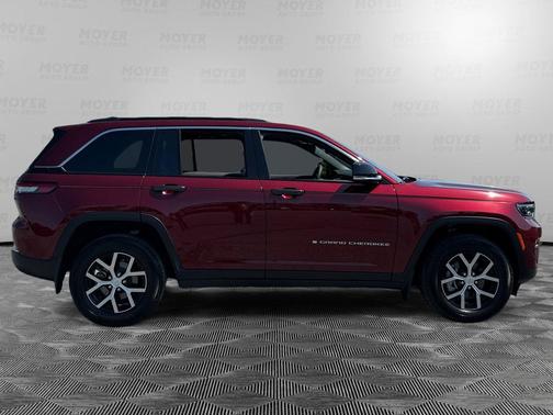 Velvet Red Pearlcoat 2025 Jeep Grand Cherokee Limited