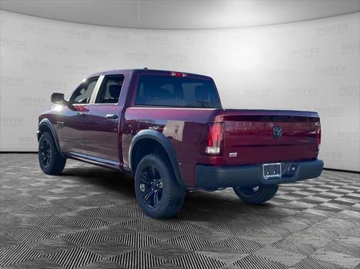 2024 RAM 1500 Classic Warlock Crew Cab 4x4 5'7' Box