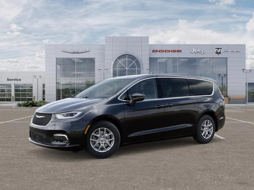 Diamond Black Crystal Pearlcoat 2026 Chrysler Pacifica L