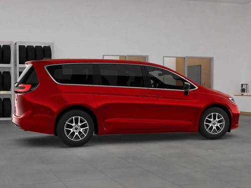 2026 Chrysler Pacifica L