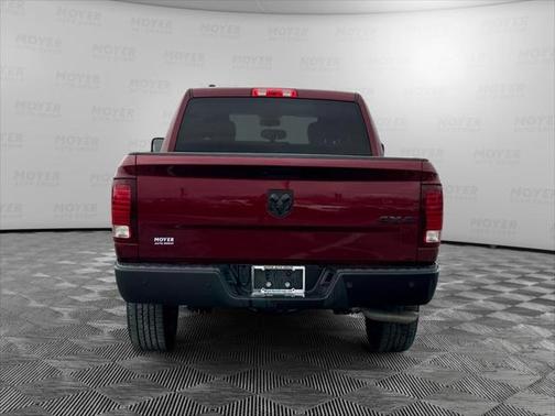 2024 RAM 1500 Classic Warlock Crew Cab 4x4 5'7' Box