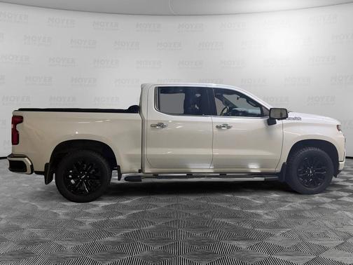 White 2021 Chevrolet Silverado 1500 High Country