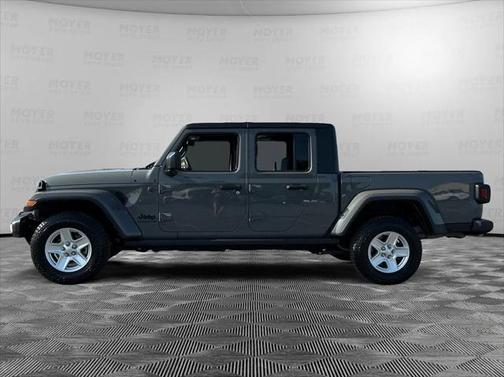 2022 Jeep Gladiator Sport S