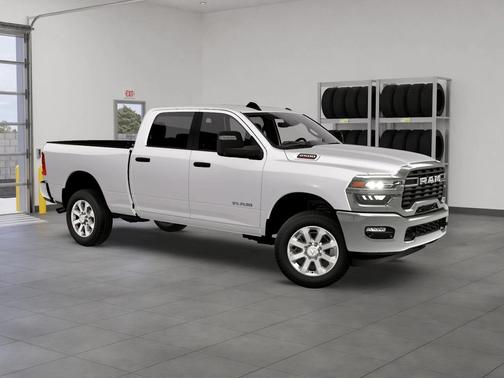 2026 RAM 2500 Big Horn Crew Cab 4x4 6'4' Box