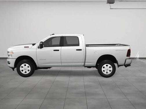 2025 RAM 2500 Big Horn Crew Cab 4x4 6'4' Box